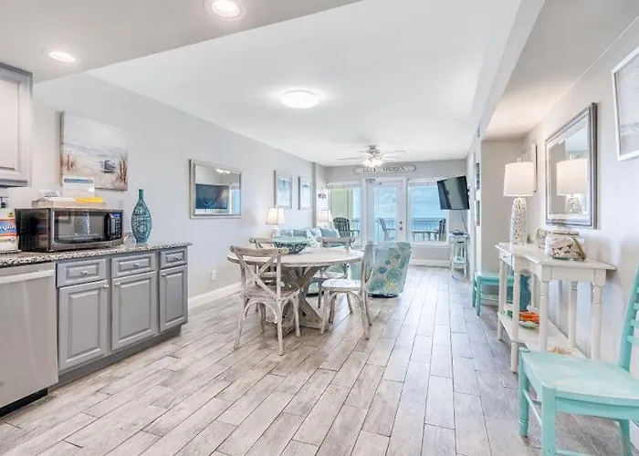 Boardwalk 1086 By Youngs Suncoast Apartment
