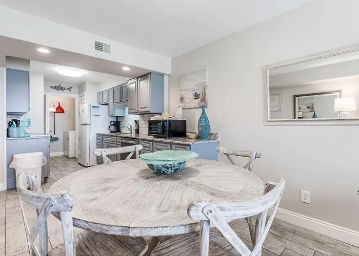 Boardwalk 1086 By Youngs Suncoast Apartment Gulf Shores